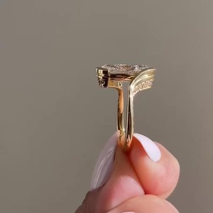 Anillo de compromiso marquesa de 3 CT con engaste de medio bisel, anillo de boda único de oro macizo de 14K con diseño bypass, anillo certificado IGI, anillo de promesa - Product Image 2