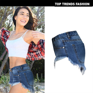 Jean vintage coupe bootcut taille mi-haute pour femme en denim bleu tendance, séchage rapide, nylon/coton - Product Image 3