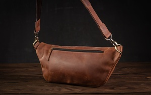 Riñonera de cuero de estilo moderno a precio asequible, recién llegada, muy demandada, riñonera de cuero sostenible. - Product Image 4