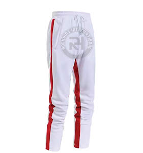 ชุดวอร์มผ้าโพลีเอสเตอร์คอตตอนพรีเมียม เนื้อผ้าระบายอากาศได้ดี สัมผัสนุ่มสบาย เหมาะสำหรับออกกำลังกาย เล่นกีฬา วิ่งจ๊อกกิ้ง และสวมใส่สบายๆ ในชีวิตประจำวัน - Product Image 2