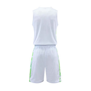 Tenues de sport de haute qualité, ensembles d'uniformes de basketball personnalisés, maillots utilisant la sublimation par transfert thermique, uniformes de basketball à vendre - Product Image 3