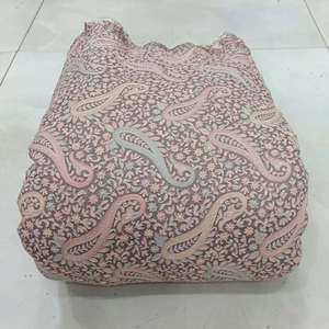ผ้ากำมะหยี่สำหรับชุดเดรส ผ้ากำมะหยี่ปักลาย ผ้าปักเลื่อม ผ้าลูกไม้ประดับลูกปัด แฟชั่นเสื้อผ้าขายส่ง ผู้ซื้อจากสหรัฐอเมริกา - Product Image 4