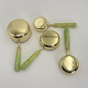 Taza Medidora de Acero Inoxidable R B OVERSEAS de 250 ml, Ecológica, Resistente al Calor, con Recubrimiento PVD Dorado y Asa de Resina, Apta para Lavavajillas - Product Image 5