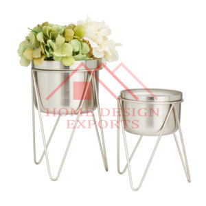 Maceta de plata de Venta caliente de nuevo diseño con soportes para decoraciones de boda Maceta de mesa de Metal de alta calidad con soportes - Product Image 1