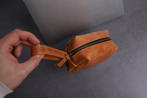 Organisateur de câbles en cuir en promotion, gestion des cordons avec logo personnalisé, accessoires de voyage pour technophiles, étui porte-fils, faible MOQ LCO-0060 - Product Image 2