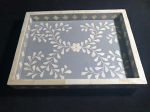 Plateau de service carré moderne floral en bois avec incrustations d'os, fait main en Inde, personnalisable, diverses couleurs, NOUVEAU MEILLEUR VENDEUR - Product Image 4