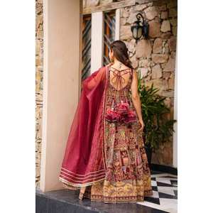 Elegante Vestido Anarkali de Seda con Diseño Floral y Dupatta para Fiestas - Talla XS - Product Image 4