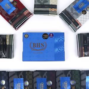 ผ้าซารองอินโดนีเซีย รุ่น BHS Classic Gold SSJ แบบระบายอากาศได้ดี สำหรับผู้ใหญ่ - Product Image 1
