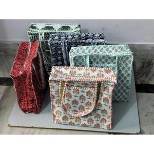 Sac fourre-tout mini matelassé en coton pour femme, fait main, petit sac à main de shopping, sac décontracté bohème, sac de tous les jours - Product Image 1