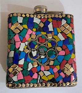 กระติกน้ำสแตนเลสลายโมเสก งานแฮนด์เมดสไตล์โบโฮ ของขวัญสุดพิเศษสำหรับผู้ชาย งานศิลปะหัตถกรรม GC-HCI-122 - Product Image 4