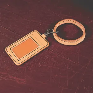 Cuir de buffle pleine fleur non teint de qualité supérieure, tanné végétal, durable, pour la fabrication de ceintures, sacs, outils et articles de maroquinerie sur mesure - Product Image 3