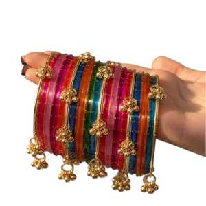 Bracelets élégants en or plaqué or du Cachemire, Churiyan en verre, bijoux traditionnels pour femmes, pour mariage, multicolores, ensembles Gungharo - Product Image 1