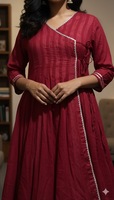 Gaun pesta musim panas wanita berbahan katun warna merah marun, model wrap panjang bergaya boho etnik tradisional India, rajutan tangan, nyaman dan bernapas.