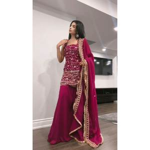 Hermoso Conjunto de Top, Pantalón y Dupatta para Fiesta en Color Rosa Oscuro con Bordado de Hilo y Lentejuelas, Talla XL - Product Image 3