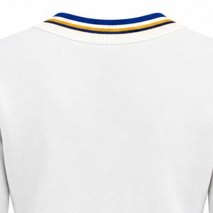 เสื้อสเวตเตอร์คอวีแขนยาวสำหรับผู้หญิง แบบสั่งทำพิเศษ พร้อมปักอักษรตามต้องการ คอเสื้อและปลายแขนเสื้อแบบแถบตัดสี ดีไซน์ลำลองทันสมัย - Product Image 4