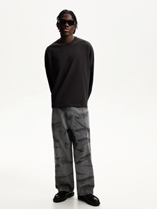 Pantalon en jean 100 % coton personnalisé, respirant, coupe droite ample, style streetwear, avec broderie et taille élastique – Vente en gros - Product Image 2