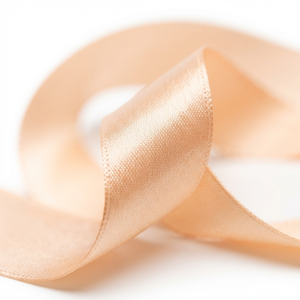 Ruban de satin uni pêche clair 6 mm, 20 rouleaux x 8 mètres, idéal pour les cadeaux de mariage, l'emballage cosmétique et les nœuds floraux (vente en gros) - Product Image 3