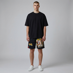 Shorts de basketball unisexe IOTA SPORTS en maille extensible de qualité supérieure avec logo frontal, 100 % polyester, entrejambe de 7 pouces, anti-plis et respirant - Product Image 2