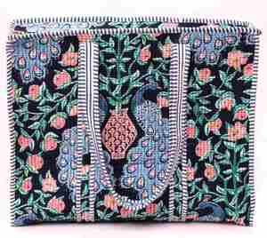 Bolso Tote Acolchado con Estampado de Pavo Real, Bolso Tote de Algodón Hecho a Mano, Bolso de Hombro con Estampado Indio, Bolso de Compras Floral, Bolso Tote Boho para Viaje - Product Image 1