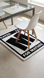 Tapis d'appoint en laine tuftée à la main de qualité supérieure, motif M, doux et moelleux, inspiré des jeux vidéo, pour la décoration intérieure moderne - Product Image 5