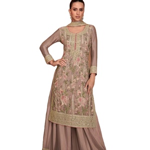 Mariage et fiançailles spécial O cou Georgette tissu pierre et diamant travail Style islamique Designer Salwar Kameez avec étole - Product Image 1
