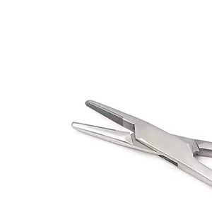 Accessoire de suture clinique : Pince porte-aiguille pour une gestion contrôlée des aiguilles lors des procédures de fermeture de plaies - Product Image 2