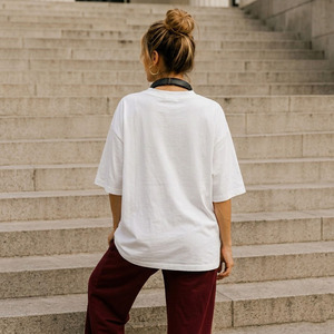 T-shirt décontracté ample pour femme, en maille polyester-coton imprimée, coupe oversize à épaules tombantes, col rond, extensible dans les quatre sens, respirant, style streetwear - Product Image 4