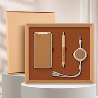 CARDSILK Ensemble de bloc-notes, stylo, câble USB et tapis de souris en cuir de liège écologique de haute qualité, matériaux recyclables, cadeaux d'entreprise et éducatifs