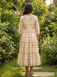 Formal Wear Cotton Muslin Kurti Summer Maxi <b>Dress</b> for Ladies Low Price Premium Quality High Demand Floral Print A-Line - Product Image 3