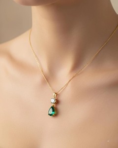 Collier pendentif en émeraude naturelle, pierre précieuse verte, cristal, bijoux élégants faits à la main, cadeau de mode pour femmes, luxe - Product Image 3