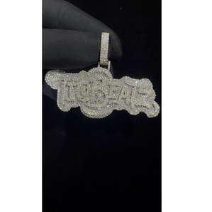 Collier Pendentif Personnalisé Iced Out avec Nom, Style Hip Hop de Luxe, Breloque Script, Micro-Pavé de Pierres, Bling Spectaculaire - Product Image 1