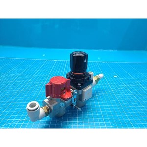 Régulateur d'air SMC AR30-03H, Vanne d'arrêt/verrouillage manuelle VHS30-N03-Z AR30-03H + VHS30-N03-Z, utilisée telle qu'elle est, Legacy Semiconductor - Product Image 1