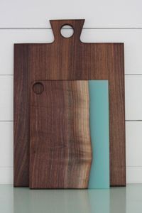 Planche à découper en bois et résine naturelle pour cuisine bio, planche de cuisine en bois et époxy de luxe pour offrir en cadeau - Product Image 3