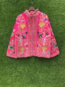 Kimono Cardigan Rosa con Bordado Floral, Manga Larga, Corte Holgado, Cuello en V, Estilo Bohemio, Verano, Elegante, Tejido, Cintura Natural - Product Image 1