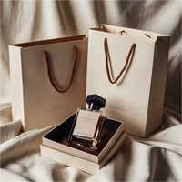 Boîtes d'emballage rigides personnalisées avec logo, écologiques, blanches, pour parfums, soins de la peau, cosmétiques, avec fermeture magnétique, recyclées, pour vernis à ongles et huiles.