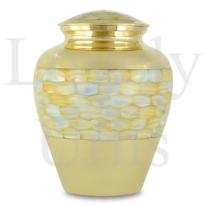 Urna funeraria de latón dorado Regal, urna de cremación, recuerdo conmemorativo, urna de latón hecha a mano con acabado dorado, tributo elegante, recuerdo para el hogar. - Product Image 3