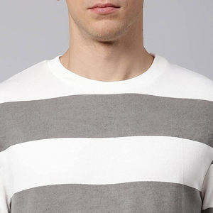 Sweat-shirts pour hommes, design tendance, pour l'hiver, chauds et élégants, fabriqués au Pakistan. - Product Image 6