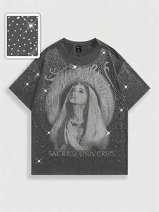 Camiseta de hombre de moda con pedrería completa, estilo celestial, oversize, de algodón negro pesado, brillante, estilo urbano vintage - Product Image 6
