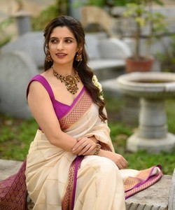 Saris en soie Banarasi multicolores, design moderne, lavables, pour occasions spéciales, fêtes, mariages, festivals 86349 FIL BLANC - TWT1109 - Product Image 1