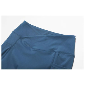 High Waist 2-Piece Yoga Set Square Neck Racerback Elastic Waist Seamless Eco-Friendly Spandex Crop <b>Top</b> Sleeveless Shorts - Product Image 4