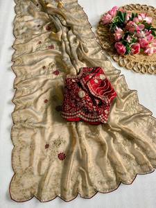 Sari indien traditionnel de créateur, broderie et sequins, pour femme, idéal pour mariage et fêtes, avec chemisier cousu, matériaux recyclés, tout inclus. - Product Image 4