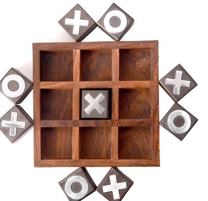Jeu de Tic Tac Toe carré en bois fait main, écologique et parfait pour les enfants et les familles, jeu de table multijoueur, éducatif Montessori - Product Image 6