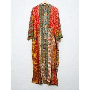 Kimono de Lujo Vintage de Seda Crepé Suave para Mujer |   Blusa de Otoño con Estampado Floral Hecha a Mano, Cuello en V, Cintura Elástica, Manga Tres Cuartos, Suave - Product Image 5