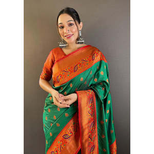 ผ้าไหมมาห์ราชตรีอันดับต้นๆ สีเขียวผสมแดง ลายมีนาคารี ยีโอล่า ไพธานี ซารี ผ้าไหมทอมือ ประดับด้วยดิ้นทอง  ชุดราตรีสุดหรู - Product Image 2