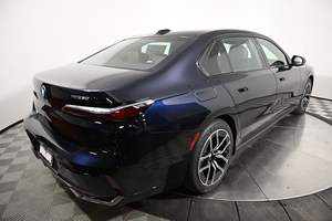 Mejor Oferta para Nuevo |   Usado 2020-2025 i7 xDrive60 4 puertas - Volante a la izquierda |   Volante a la derecha - Product Image 3