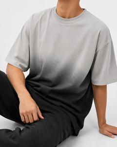 Camiseta de algodón de manga corta con cuello redondo y diseño degradado para hombre, estilo casual, transpirable, de punto, diseño liso, MOQ bajo - Product Image 4