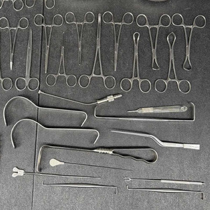 Juego de Instrumentos Quirúrgicos Ortopédicos PISSCO, Kit de 39 Piezas para Cirugía Ortopédica - Product Image 3