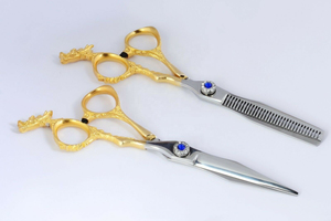 Tijeras de peluquería de acero inoxidable con mango de diseño de dragón, tijeras profesionales para barberos, estilo dragón - Product Image 4