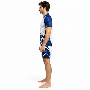 Débardeur pour homme de haute qualité, disponible en 10 styles différents, avec modèle pakistanais ou mannequin blanc intégré. - Product Image 3