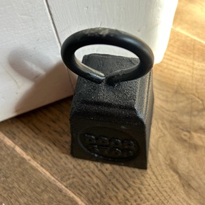 Elegante tope de puerta con motivo de bellota para accesorios de hogar de primera calidad - Product Image 1
